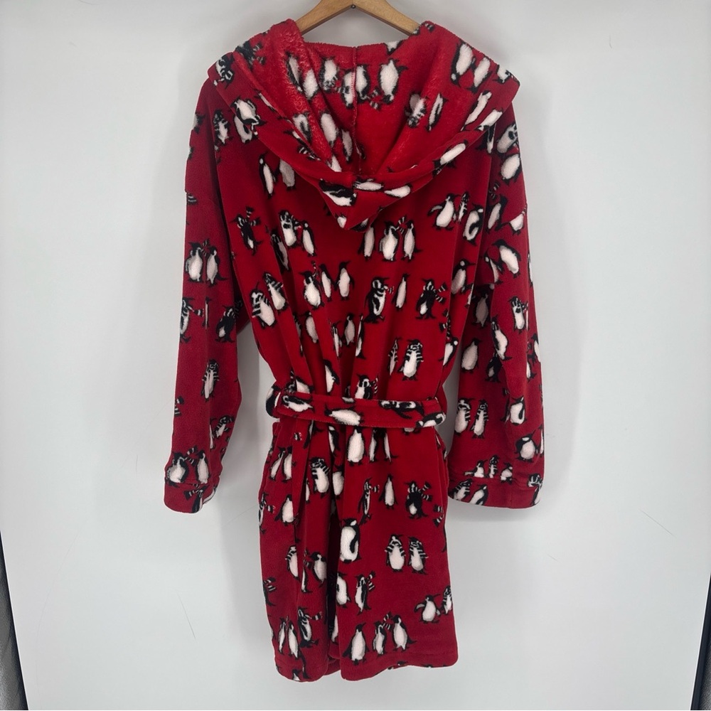 Vera Bradley Red and Black Fleece Hooded Robe - Picture 4 of 7